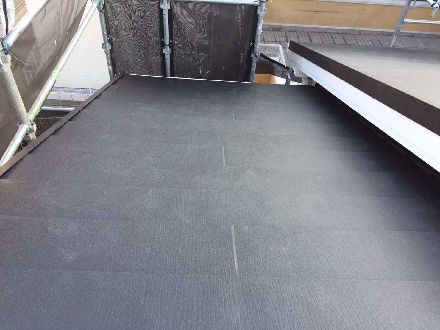 カバー工法でガルテクト設置